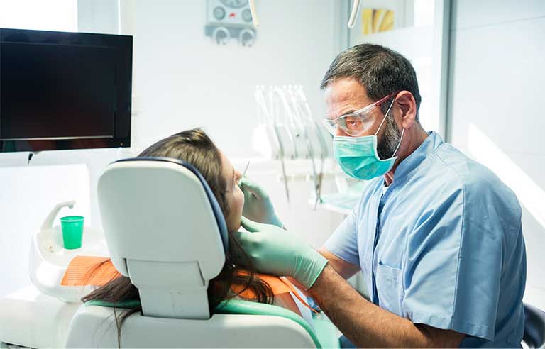 Chicago dental implants dentists